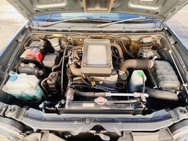 SUZUKI JIMNY 4WD 2012