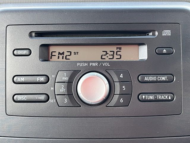 TOYOTA PIXIS SPACE 2013