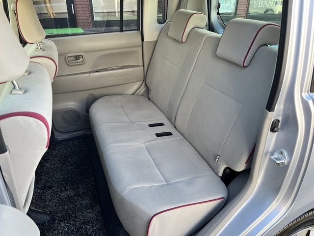 TOYOTA PIXIS SPACE 2013