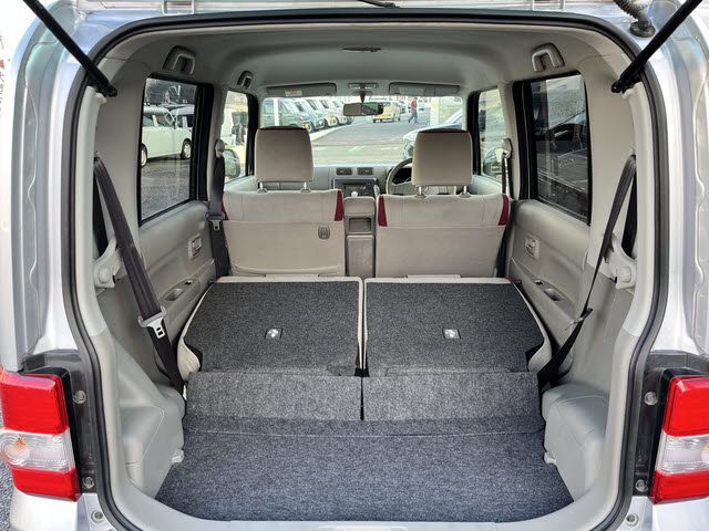 TOYOTA PIXIS SPACE 2013