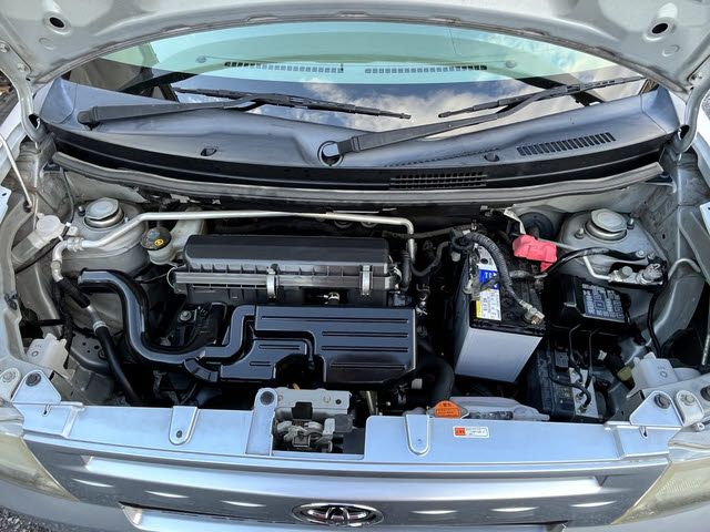 TOYOTA PIXIS SPACE 2013