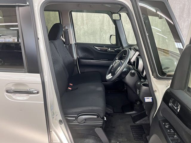 HONDA N BOX CUSTOM 2016