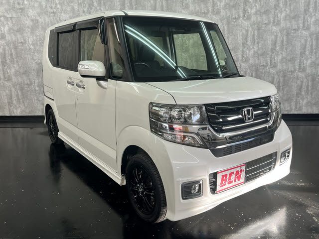 HONDA N BOX CUSTOM 2016