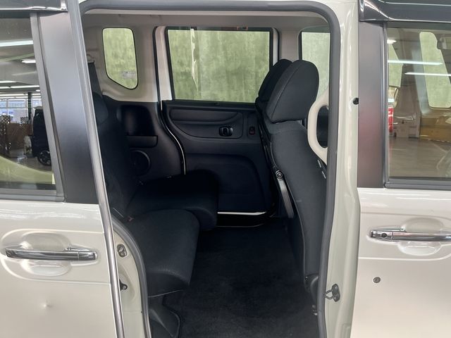 HONDA N BOX CUSTOM 2016