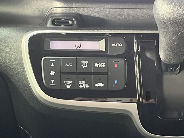 HONDA N BOX CUSTOM 2016