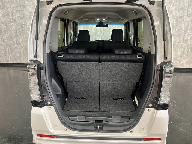 HONDA N BOX CUSTOM 2016