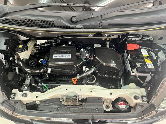 HONDA N BOX CUSTOM 2016