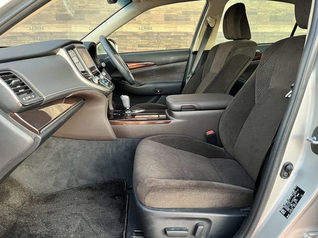 TOYOTA CROWN sedan 2013