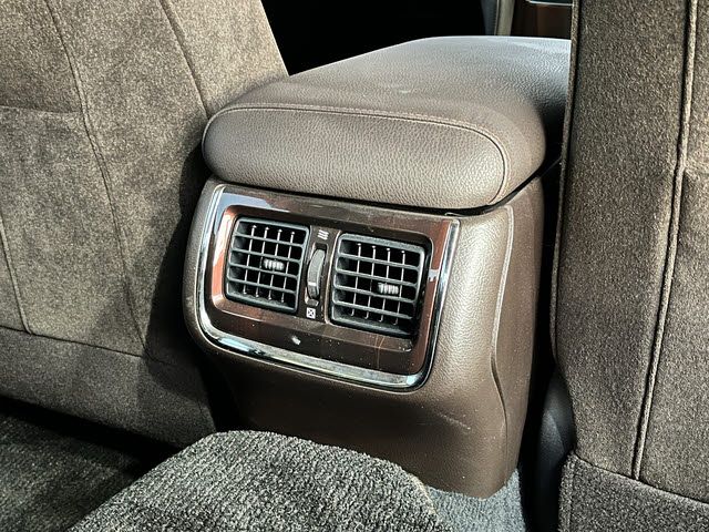 TOYOTA CROWN sedan 2013