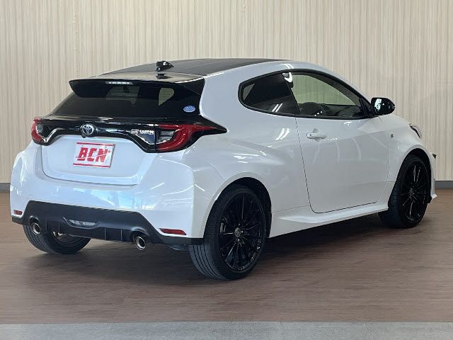 TOYOTA GR YARIS 2021