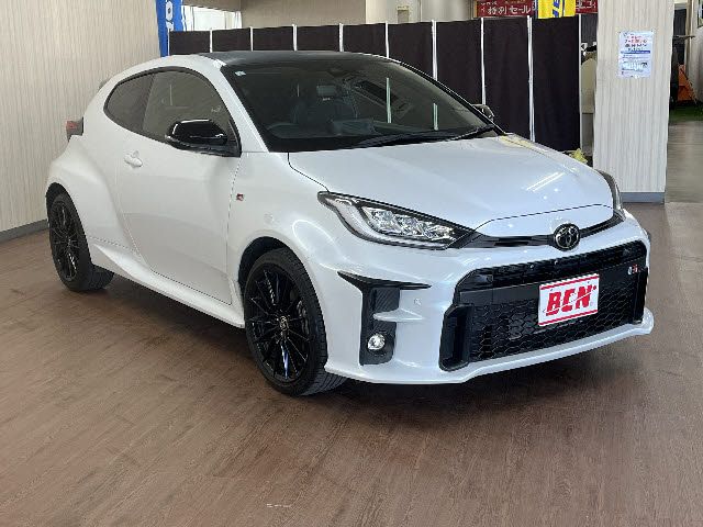TOYOTA GR YARIS 2021