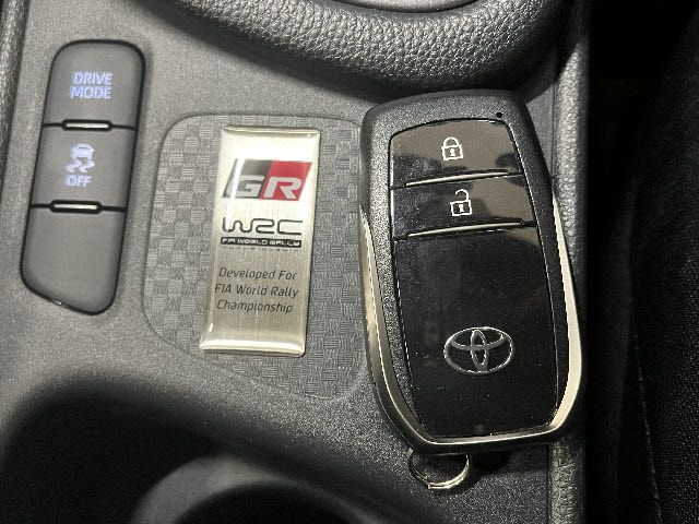 TOYOTA GR YARIS 2021