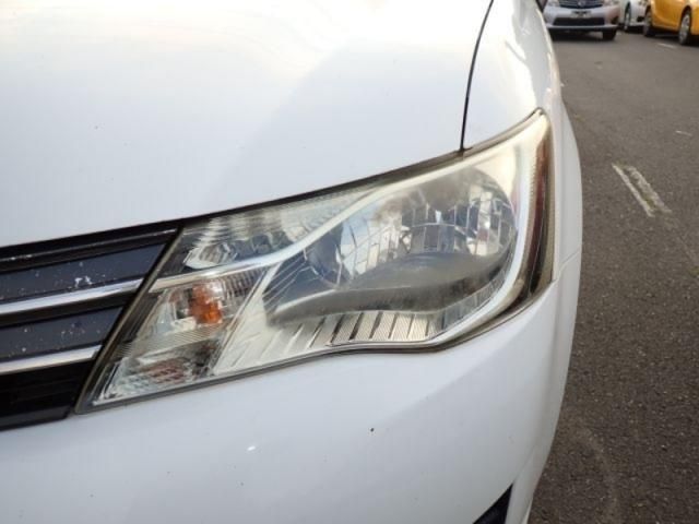 TOYOTA COROLLA AXIO 4WD 2014