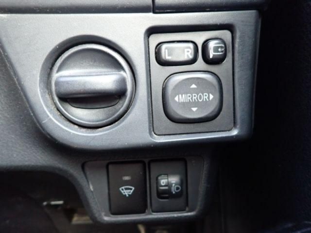 TOYOTA COROLLA AXIO 4WD 2014