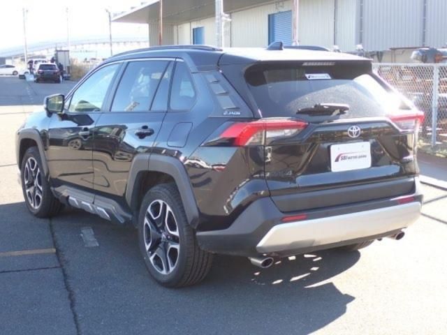 TOYOTA RAV4 4WD 2019