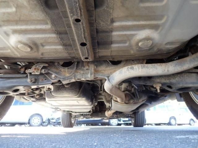 TOYOTA VANGUARD 2WD 2010