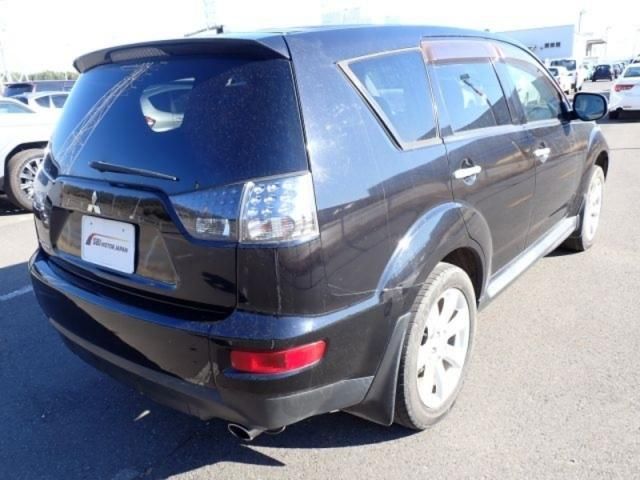 MITSUBISHI OUTLANDER 4WD 2009