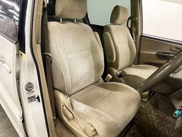 TOYOTA ESTIMA L 2004