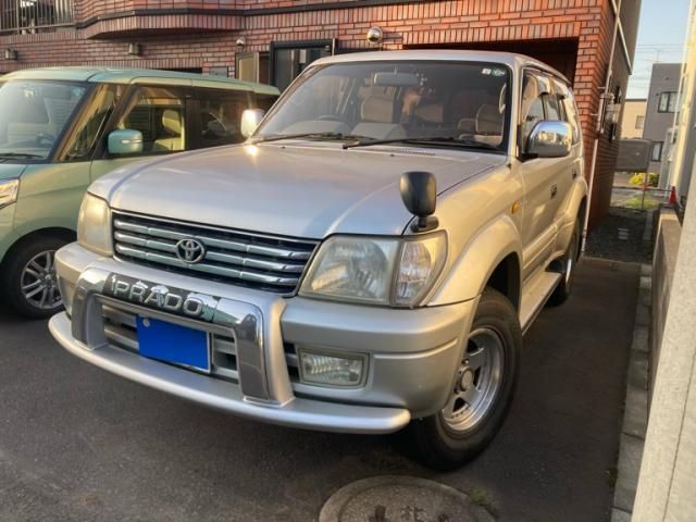 TOYOTA LANDCRUISER PRADO 2001