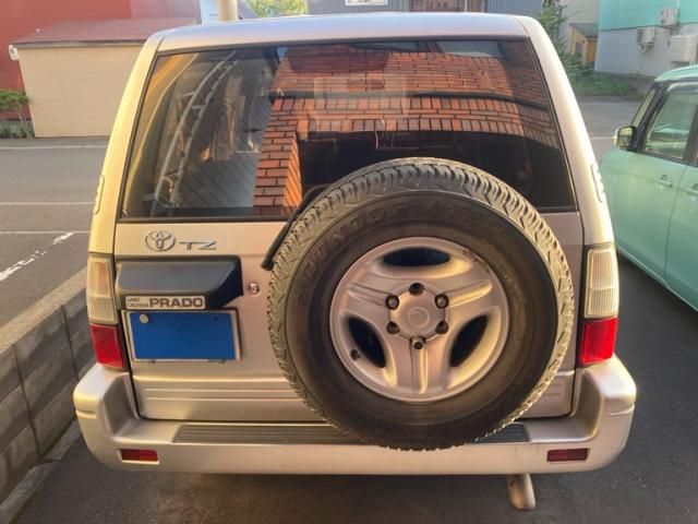 TOYOTA LANDCRUISER PRADO 2001