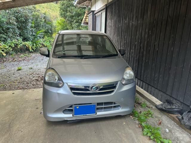 DAIHATSU MIRA e:S 2012