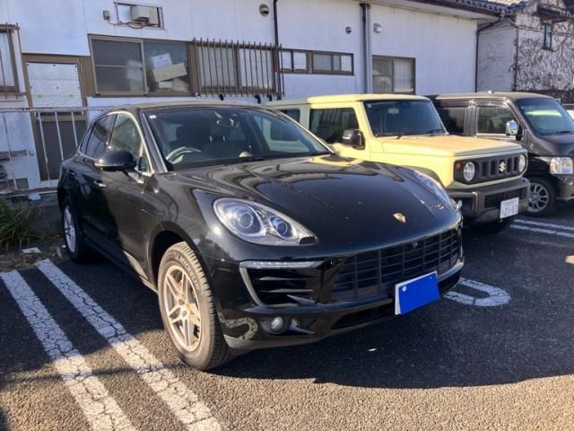PORSCHE PORSCHE Macan 2017
