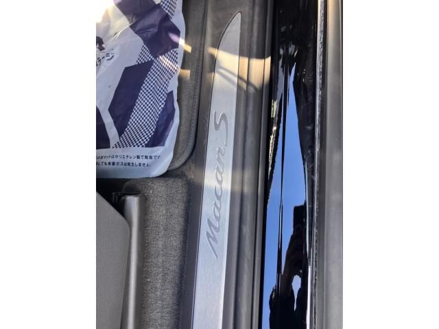 PORSCHE PORSCHE Macan 2017