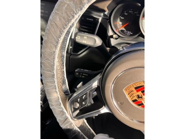 PORSCHE PORSCHE Macan 2017