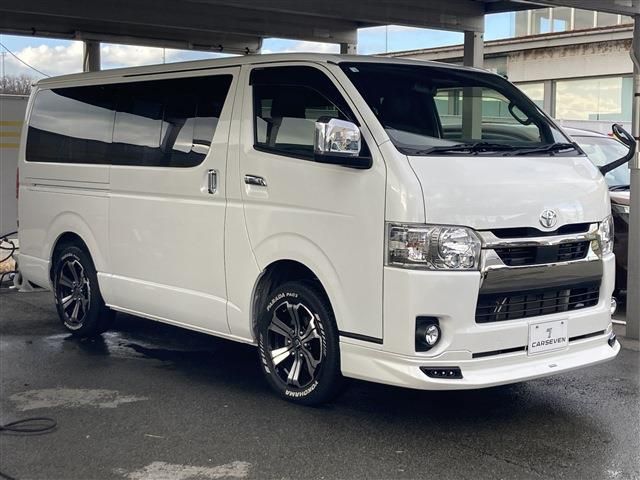 TOYOTA HIACE van 4WD 2021