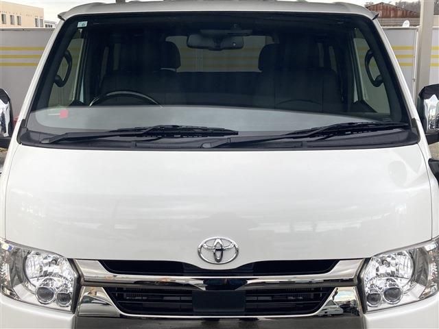 TOYOTA HIACE van 4WD 2021
