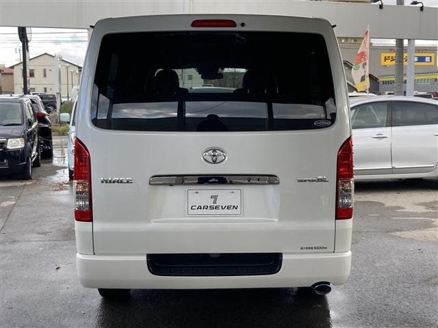 TOYOTA HIACE van 4WD 2021
