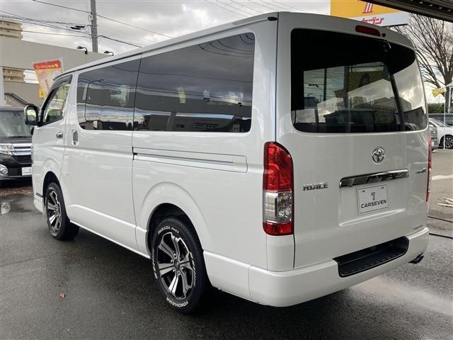 TOYOTA HIACE van 4WD 2021