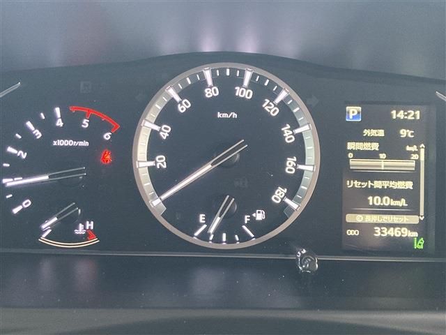 TOYOTA HIACE van 4WD 2021