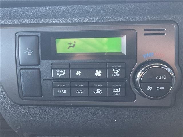 TOYOTA HIACE van 4WD 2021