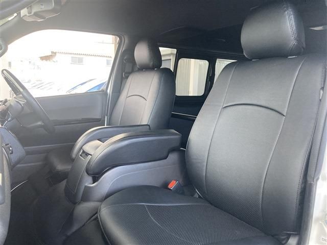 TOYOTA HIACE van 4WD 2021