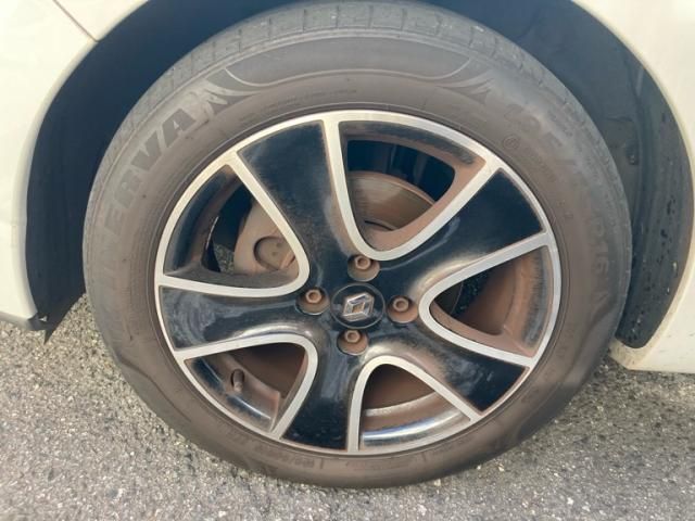 RENAULT RENAULT LUTECIA 2015