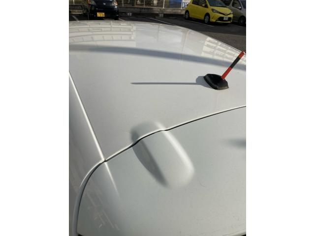 RENAULT RENAULT LUTECIA 2015