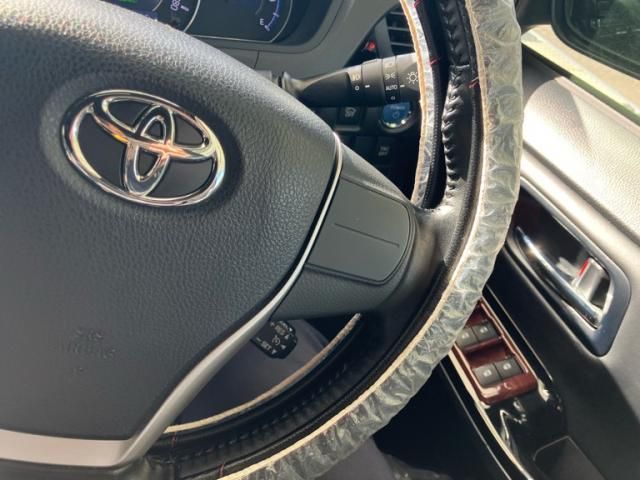 TOYOTA NOAH HYBRID 2018