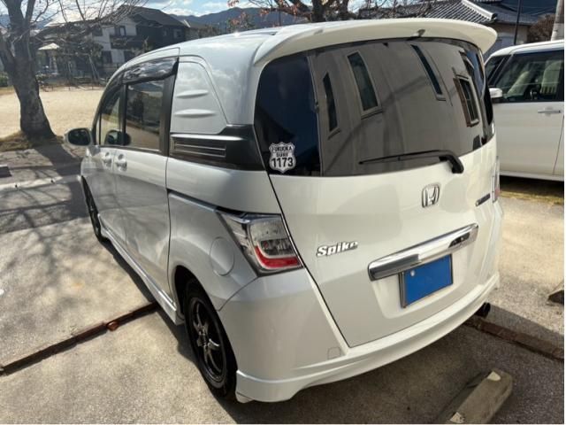 HONDA FREED Spike HYBRID 2013