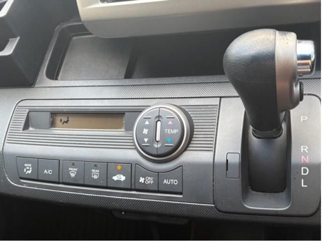 HONDA FREED Spike HYBRID 2013