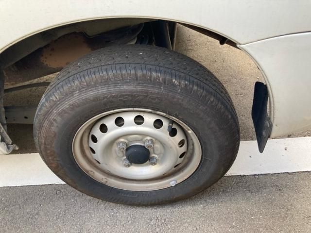 DAIHATSU HIJET CARGO 2015