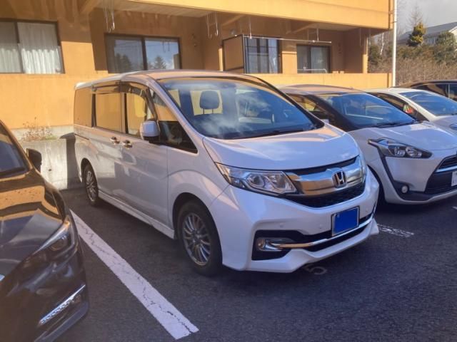 HONDA STEPWAGON SPADA 4WD 2015