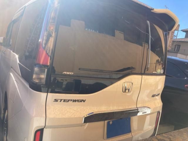HONDA STEPWAGON SPADA 4WD 2015