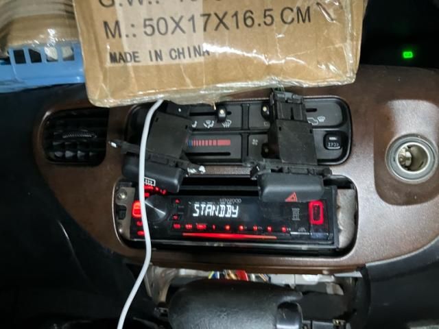 MITSUBISHI MINICA TOPPO 1998