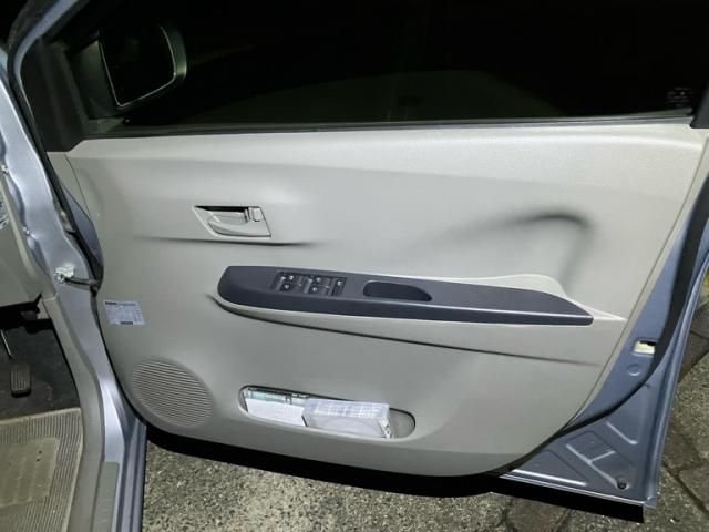 DAIHATSU MIRA e:S 2013