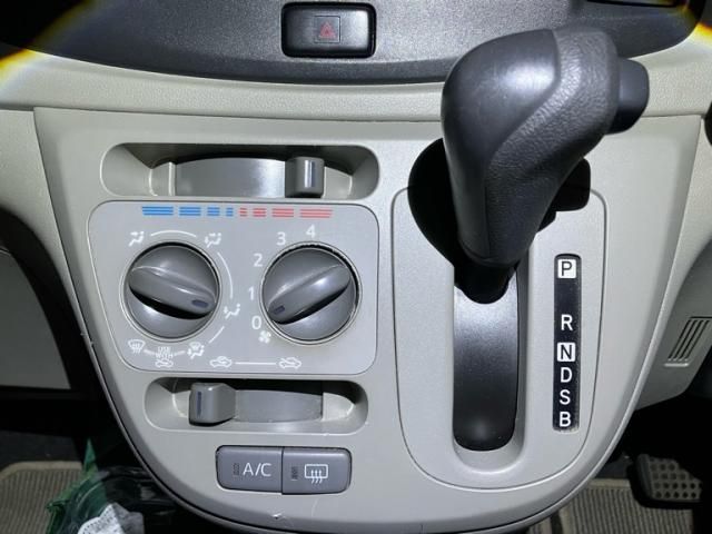 DAIHATSU MIRA e:S 2013