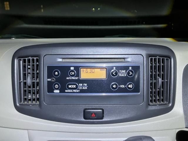 DAIHATSU MIRA e:S 2013