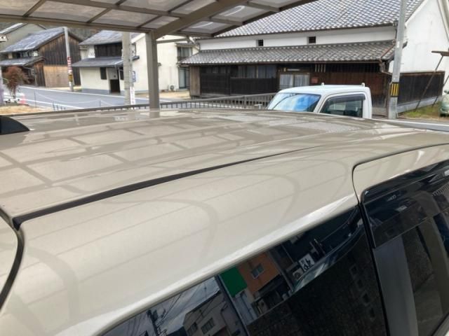 TOYOTA SIENTA HYBRID 2015