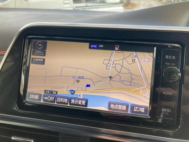 TOYOTA SIENTA HYBRID 2015