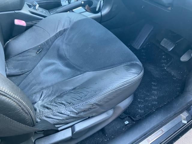 TOYOTA VANGUARD 2WD 2012